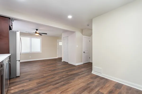 $289,500 | 16784 Anthony Avenue, Hazel Crest, IL 60429