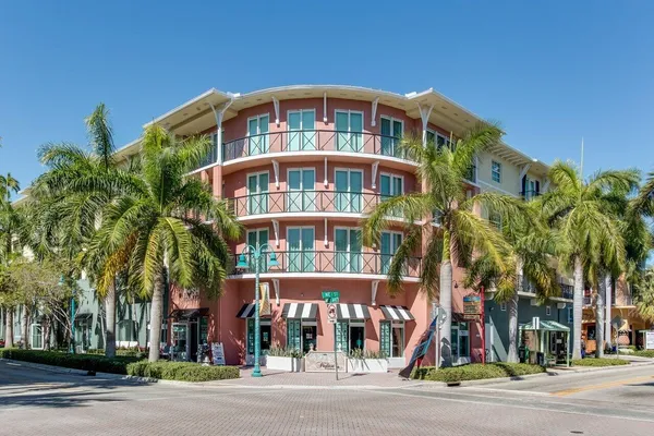 $3,300 | 235 Northeast 1st Street, Unit 504, Delray Beach, FL 33444
