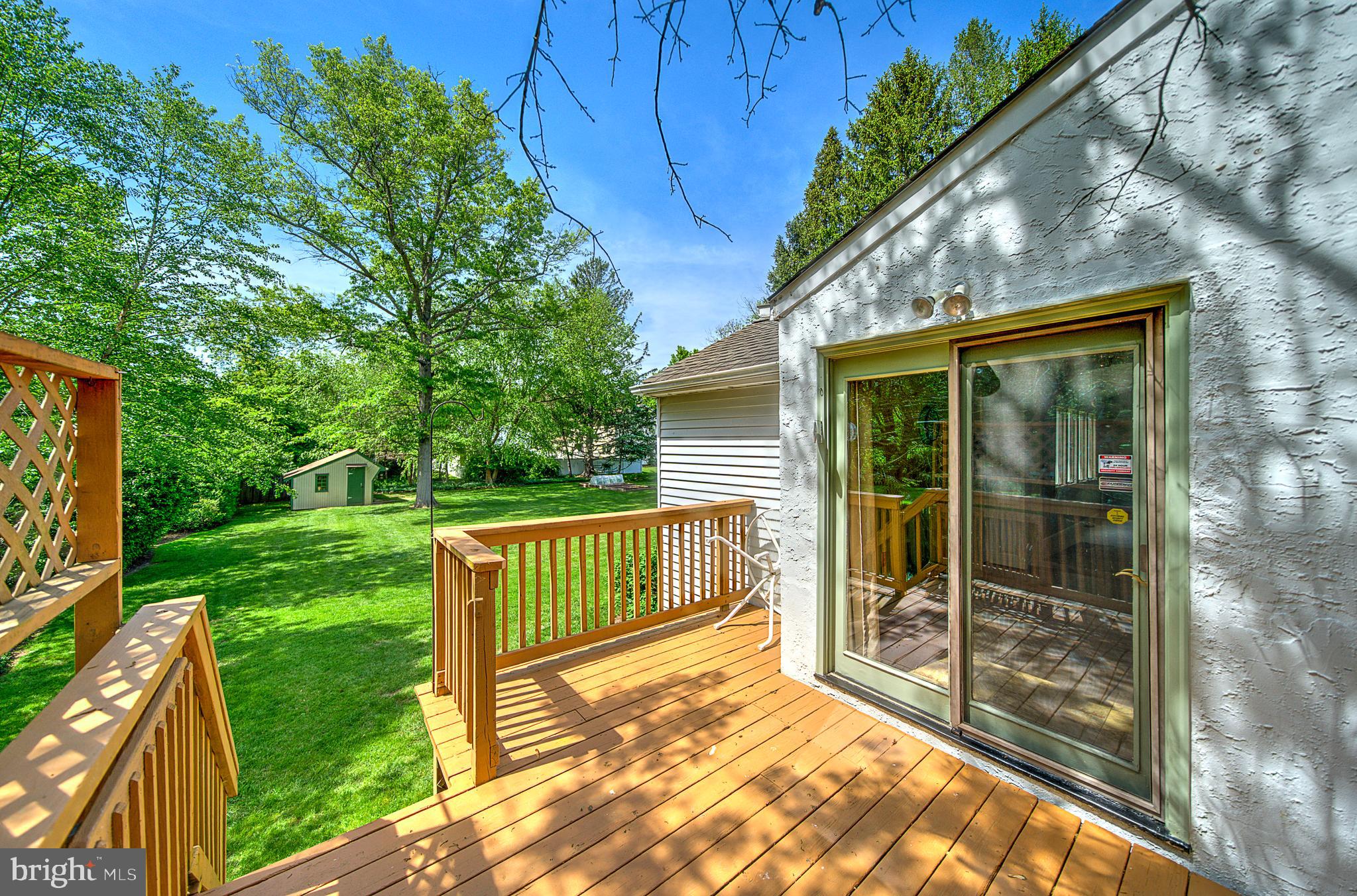 370 Kansas Road Warrington, PA 18976 - Photo 28 of 53 side deck off the kitchen