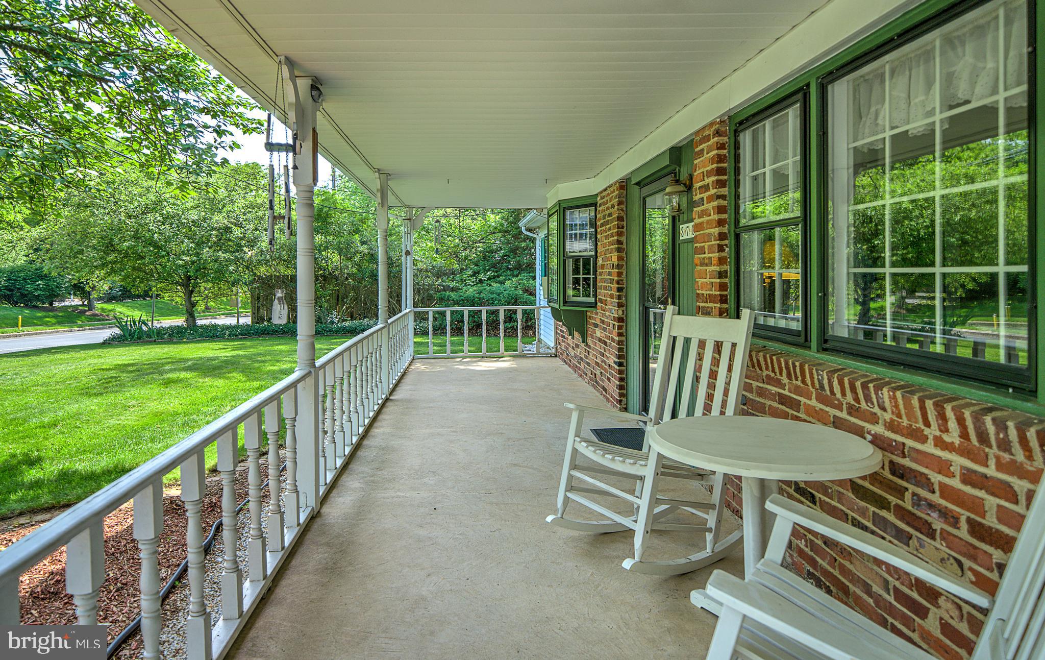 370 Kansas Road Warrington, PA 18976 - Photo 5 of 53 Large front porch