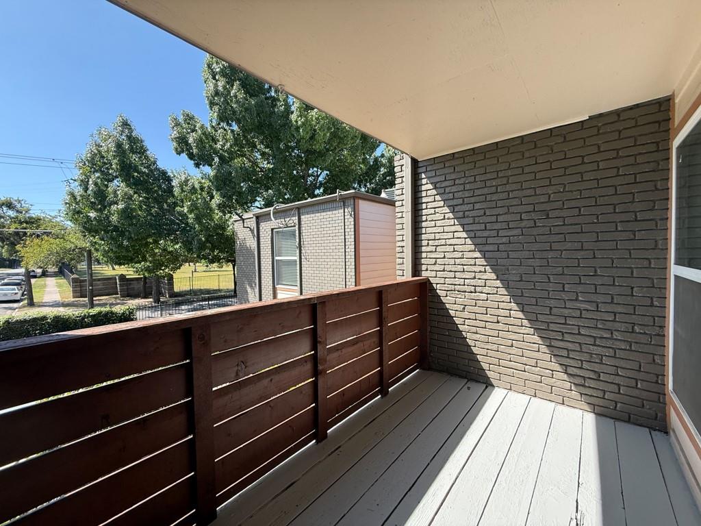 2833 Kings Road, Unit 210 Dallas, TX 75219 - Photo 18 of 24