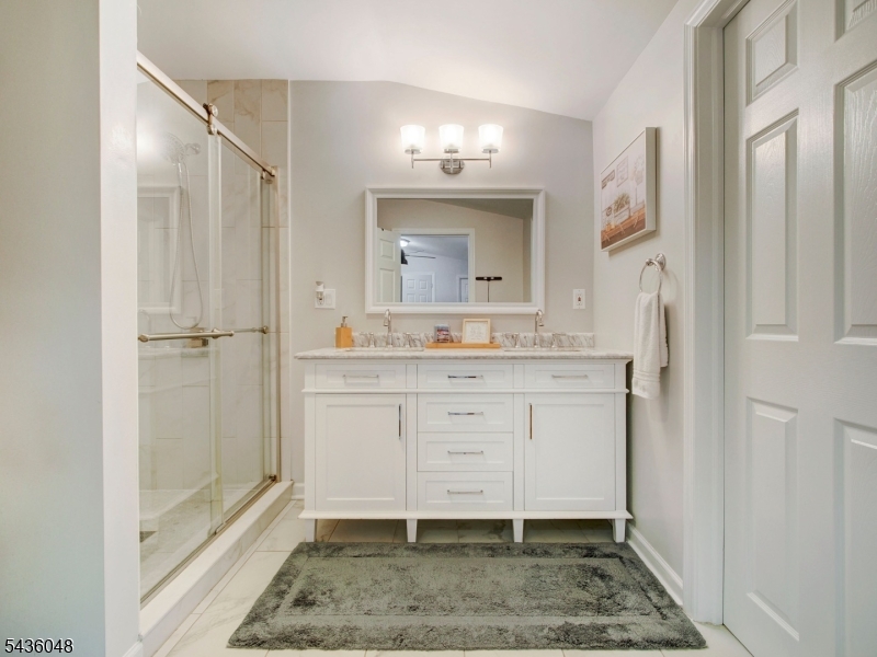 196 Bartley Road Long Valley, NJ 07853 - Photo 16 of 29