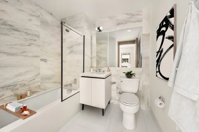 $3,050,000 | 200 East 21st Street, Unit 12D | Gramercy