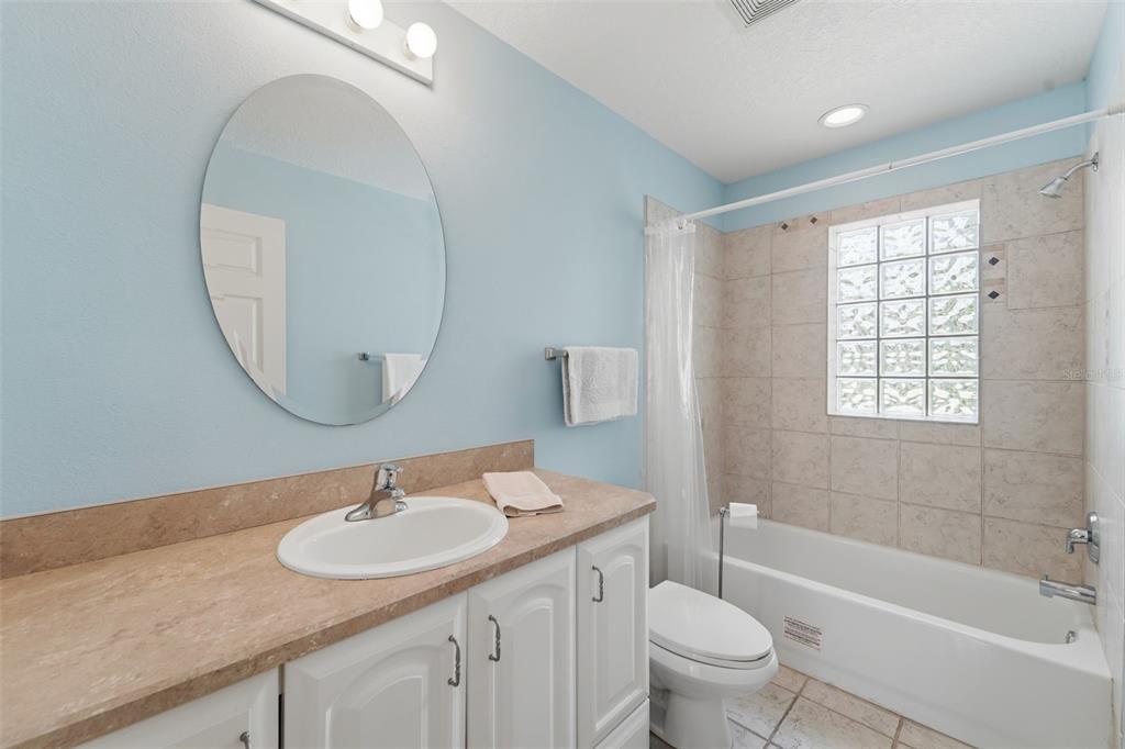 393 South Dexter Avenue DeLand, FL 32720 - Photo 24 of 38