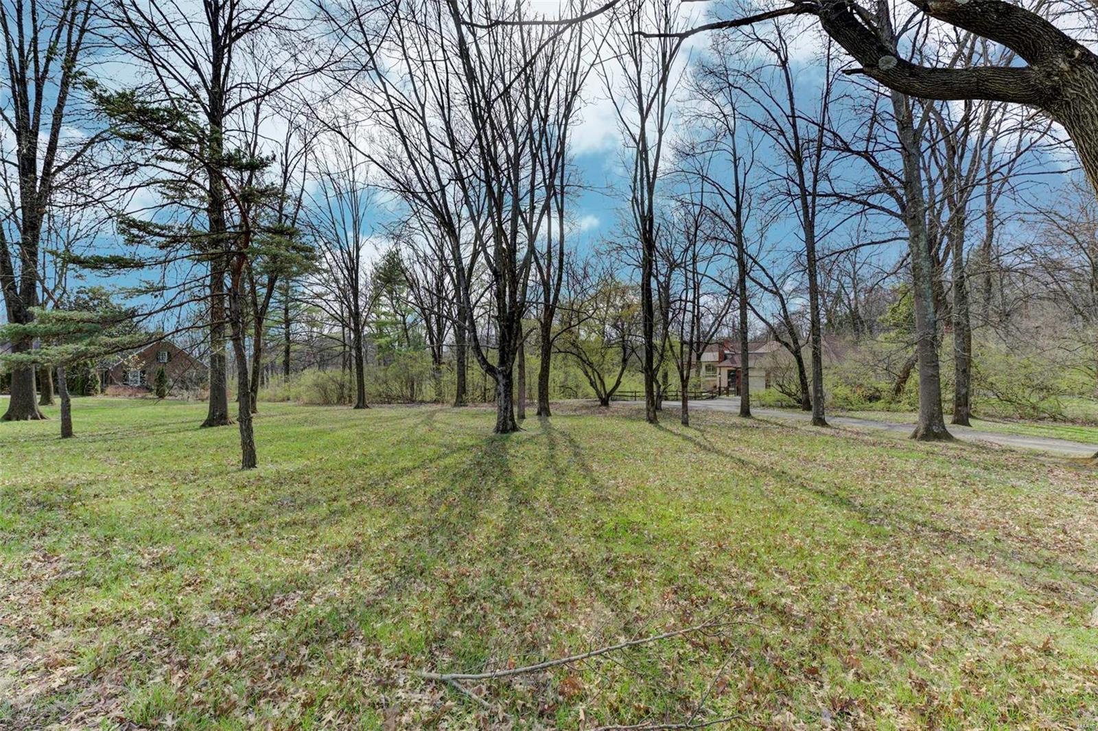 10 Upper Barnes Road St. Louis, MO 63124 - Photo 37 of 42