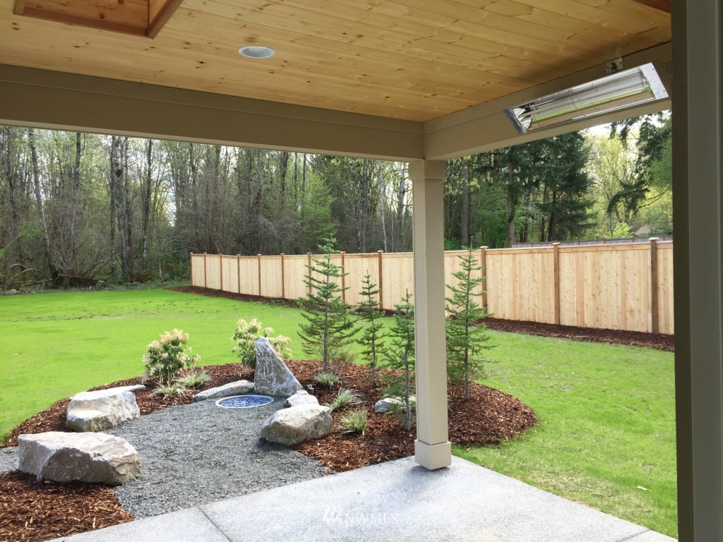 10412 148th Avenue Southeast Renton, WA 98059 - Photo 17 of 18