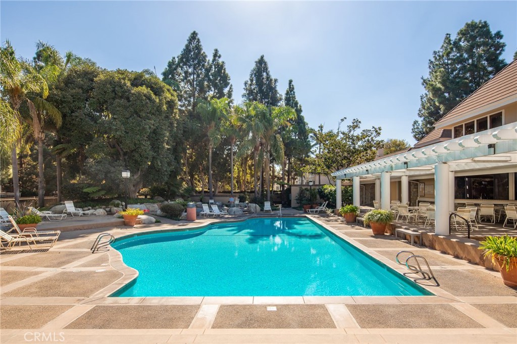 2571 Plaza Del Amo, Unit 107 Torrance, CA 90503 - Photo 27 of 33 a view of a backyard with a patio