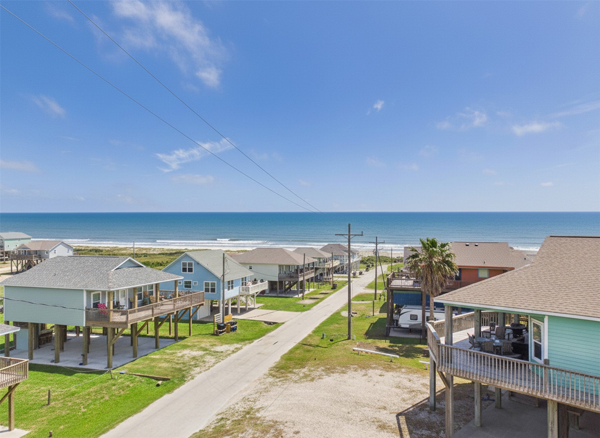 905 Meynig Drive Crystal Beach, TX 77650 - Photo 6 of 50
