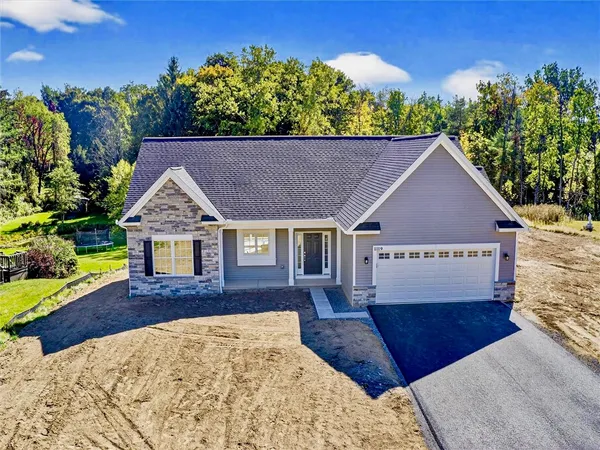 $3,300 | 1119 Wall Road, Webster, NY 14580