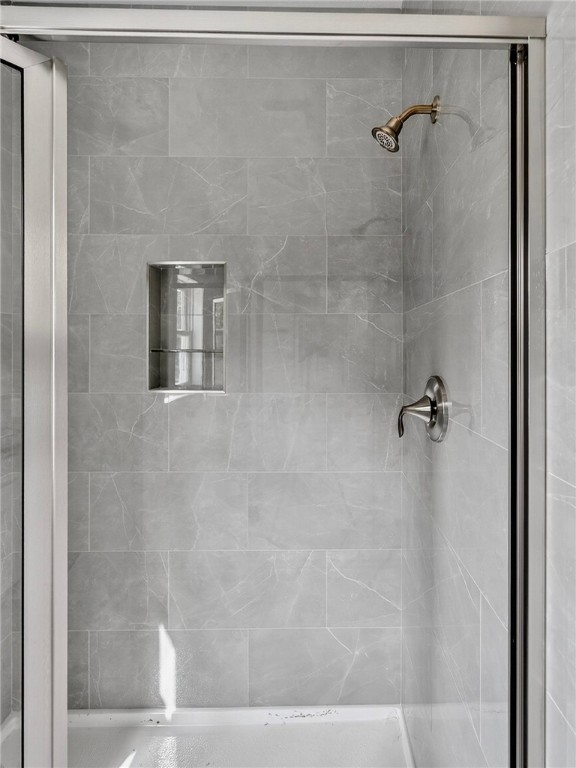 1119 Wall Road Webster, NY 14580 - Photo 27 of 49 Primary custom tile shower