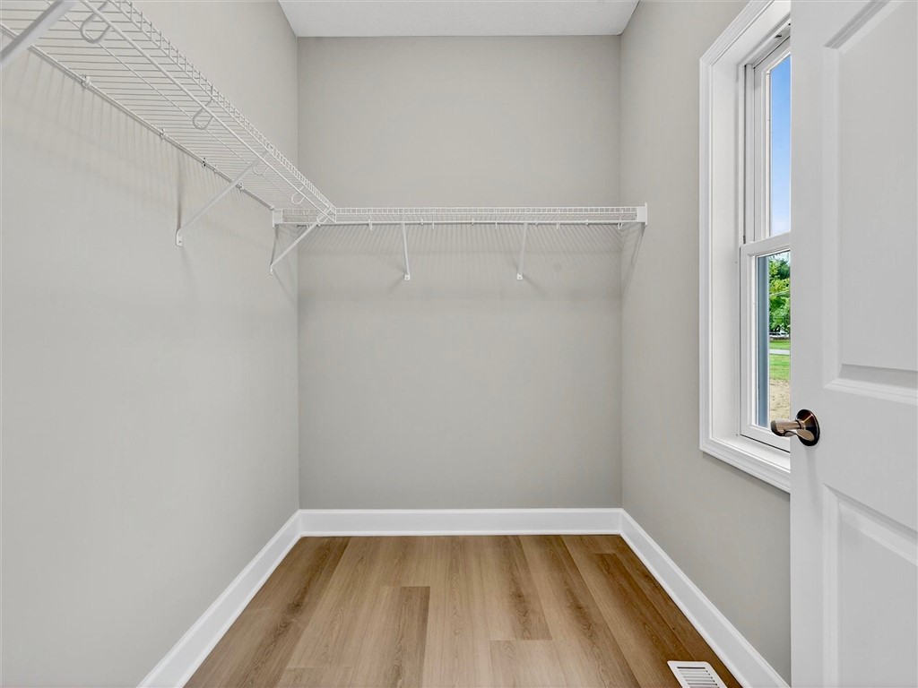 1119 Wall Road Webster, NY 14580 - Photo 28 of 49 Primary walk in closet