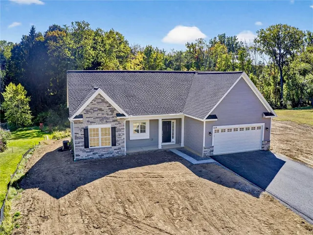 $3,200 | 1119 Wall Road, Webster, NY 14580