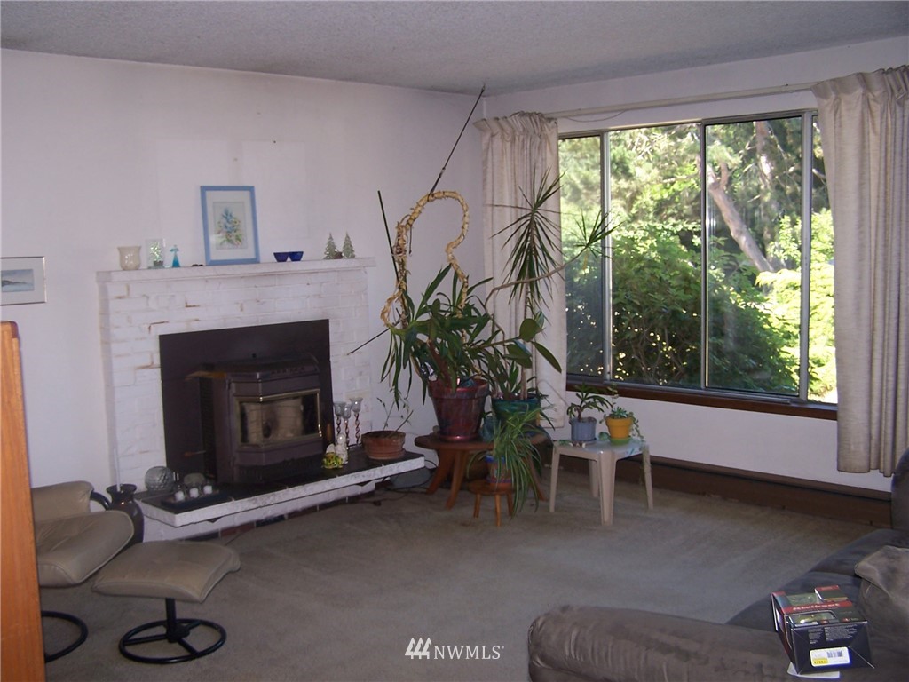 22413 17th Place West Bothell, WA 98021 - Photo 2 of 25