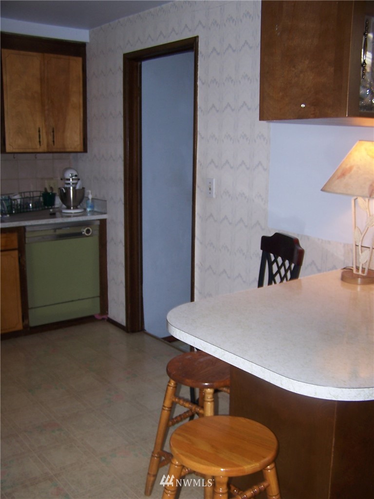 22413 17th Place West Bothell, WA 98021 - Photo 13 of 25