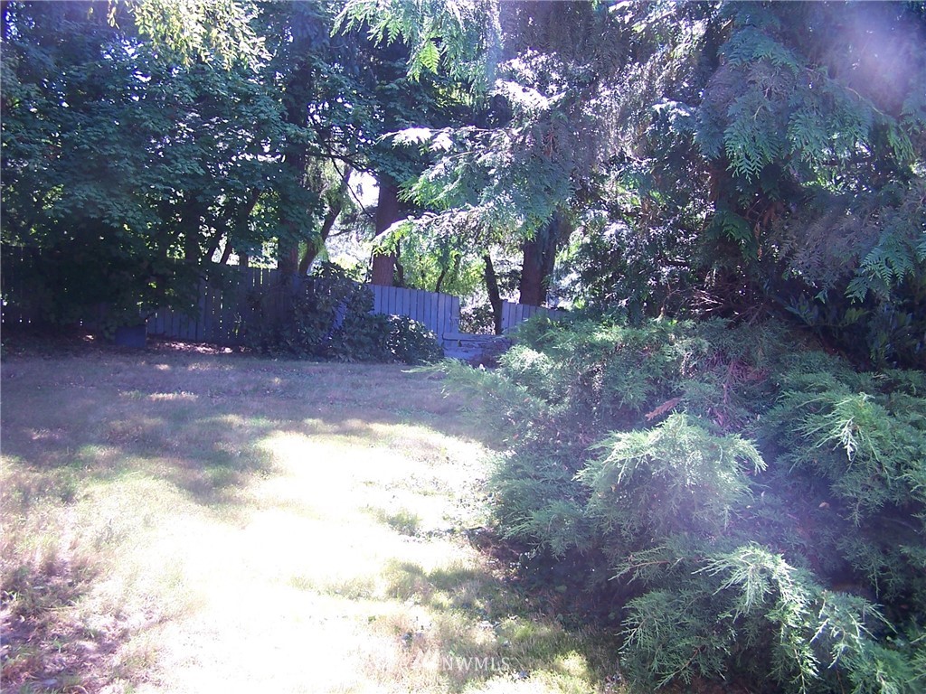 22413 17th Place West Bothell, WA 98021 - Photo 17 of 25