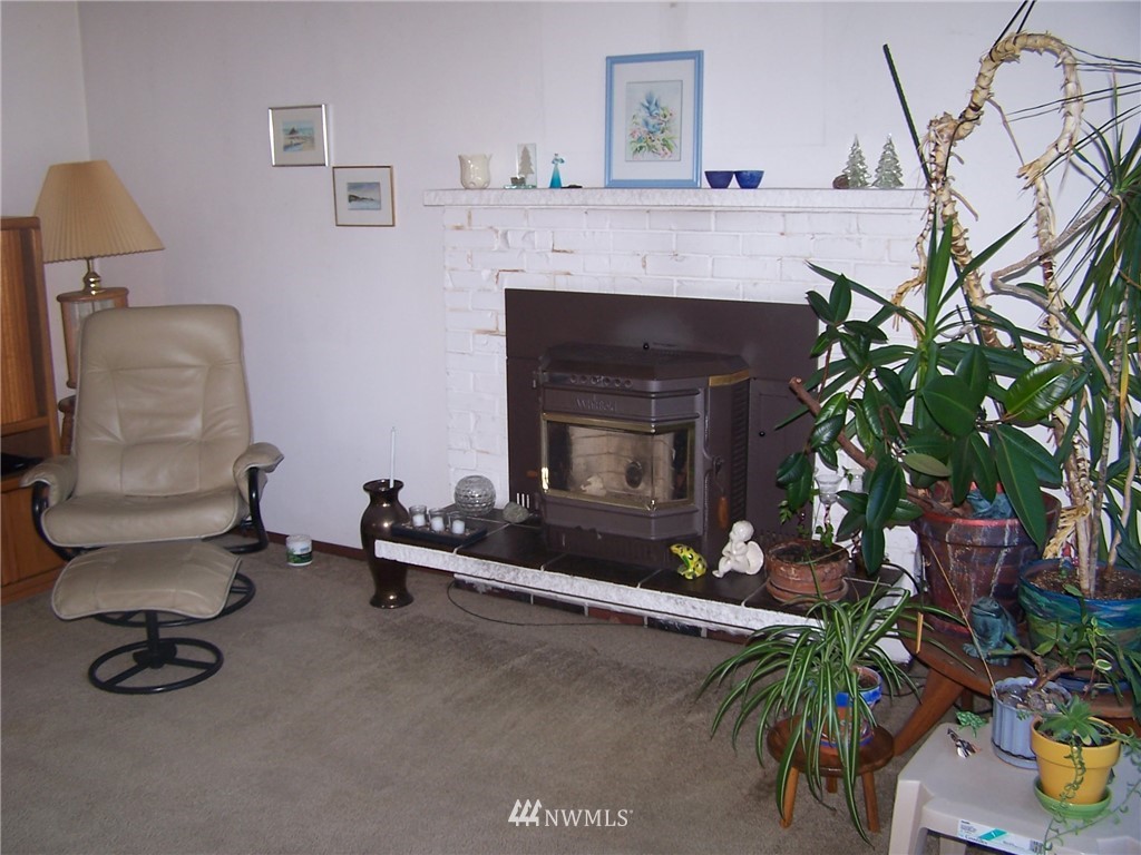 22413 17th Place West Bothell, WA 98021 - Photo 3 of 25
