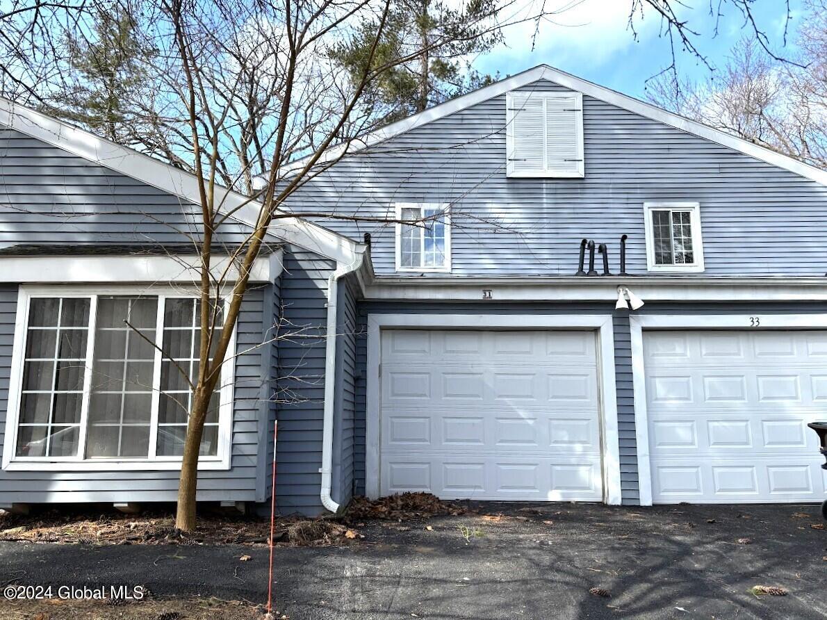 31 Oak Road Bethlehem, NY 12054 - Photo 39 of 51 Exterior garage
