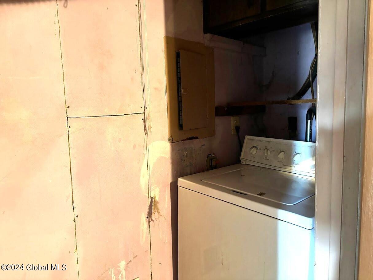 31 Oak Road Bethlehem, NY 12054 - Photo 46 of 51 IMG_4108