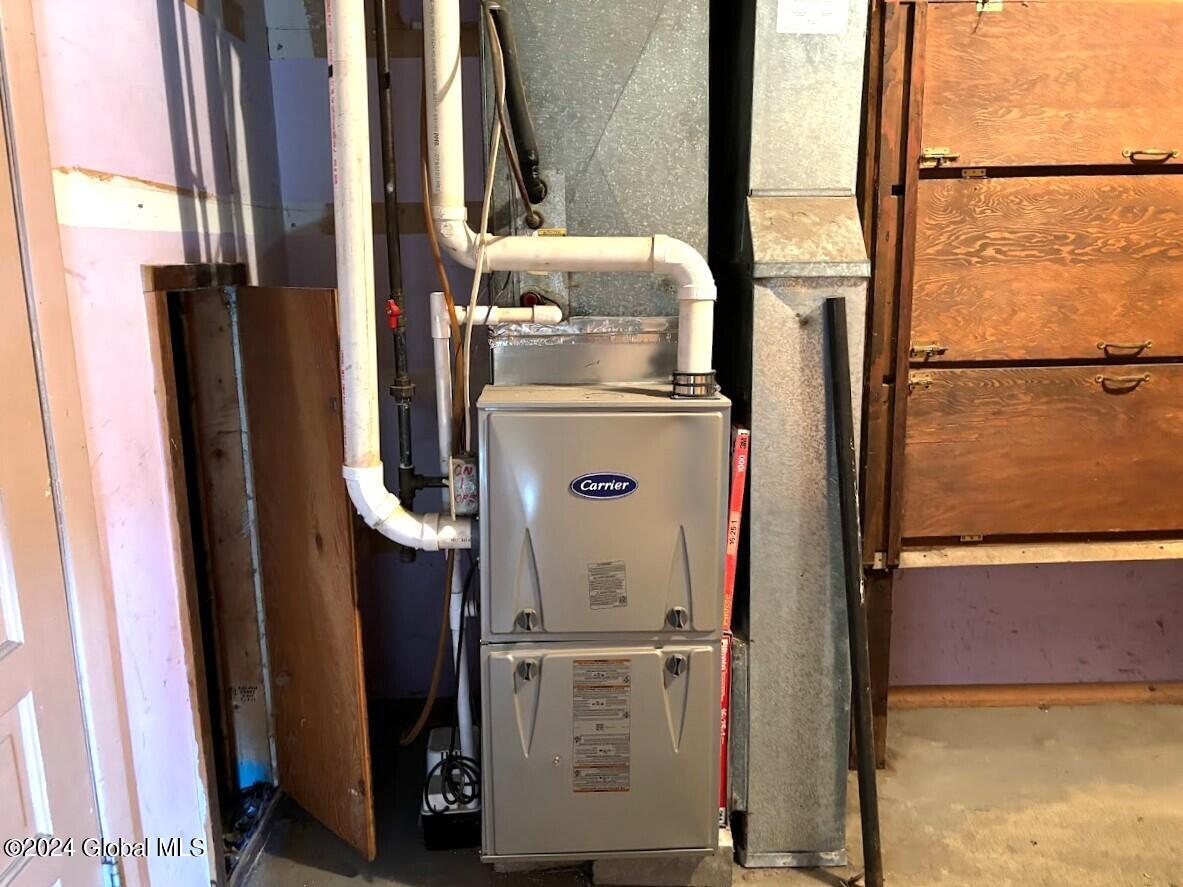 31 Oak Road Bethlehem, NY 12054 - Photo 49 of 51 IMG_4110