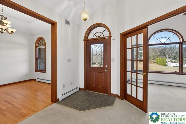 $609,900 | 3338 Spring Valley Road, Slatington, PA 18080