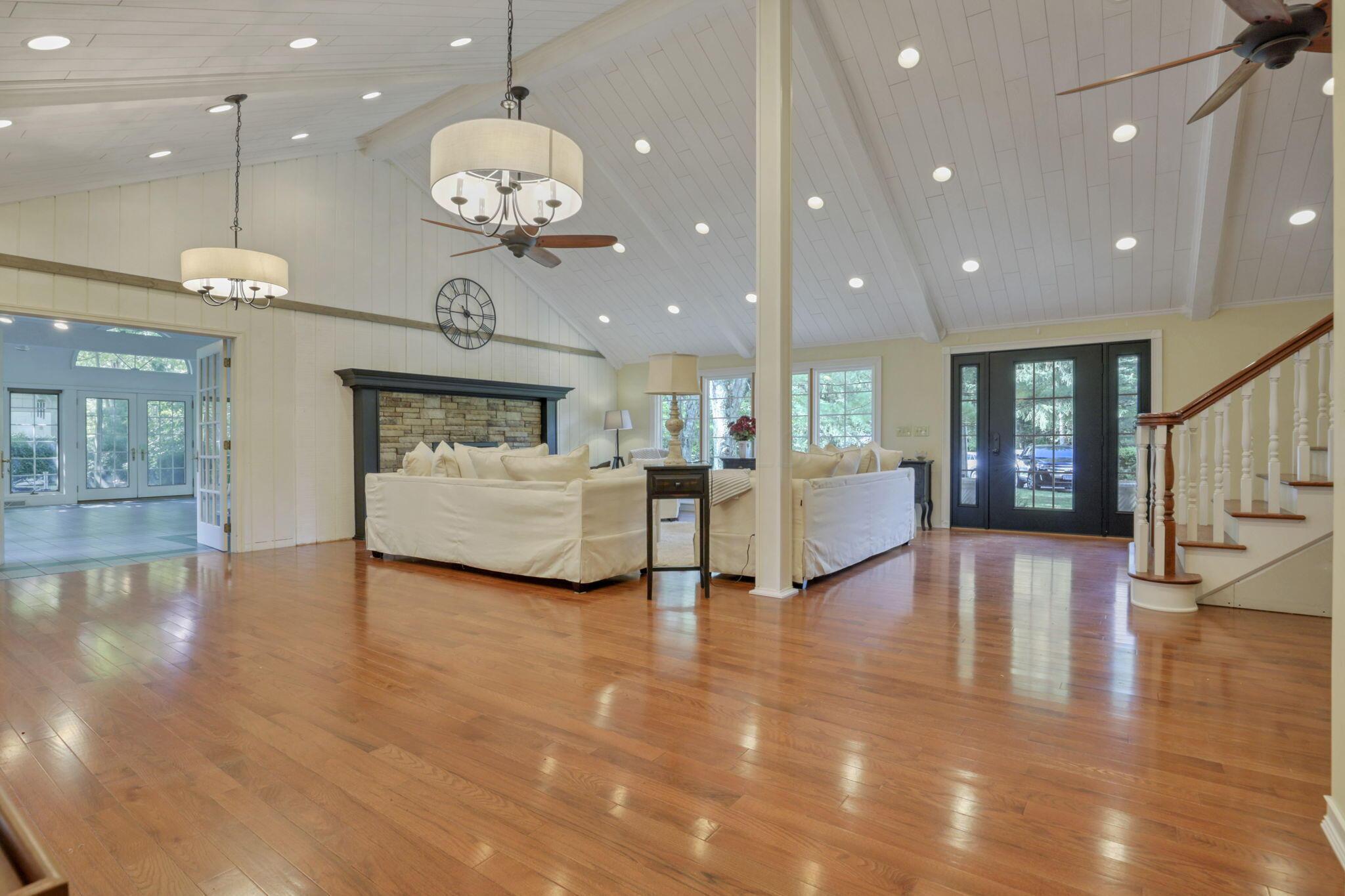 7255 Ridge Road Zanesville, OH 43701 - Photo 13 of 91 12-web-or-mls-IMG_9466