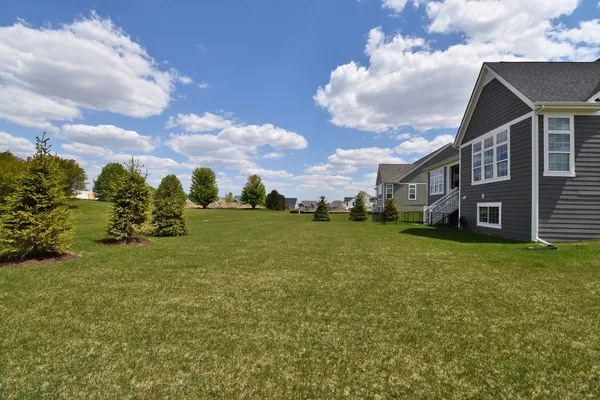 $1,150,000 | 1030 Hilldale Drive, St. Charles, IL 60175