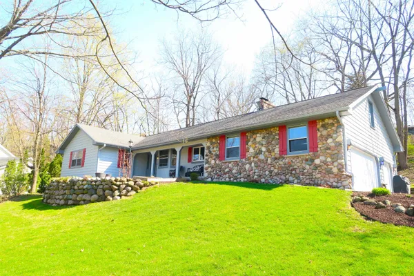 $674,950 | 15305 Santa Maria Drive, Brookfield, WI 53005