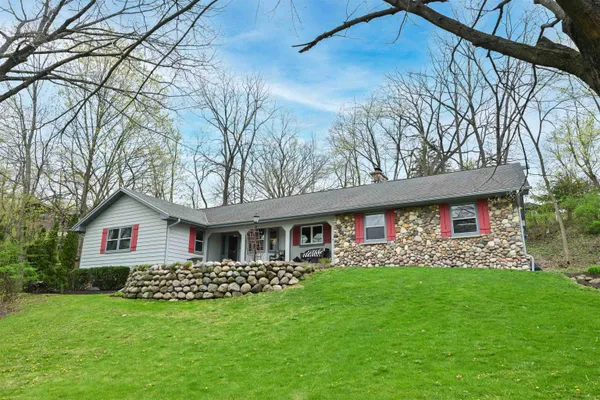 $674,950 | 15305 Santa Maria Drive, Brookfield, WI 53005