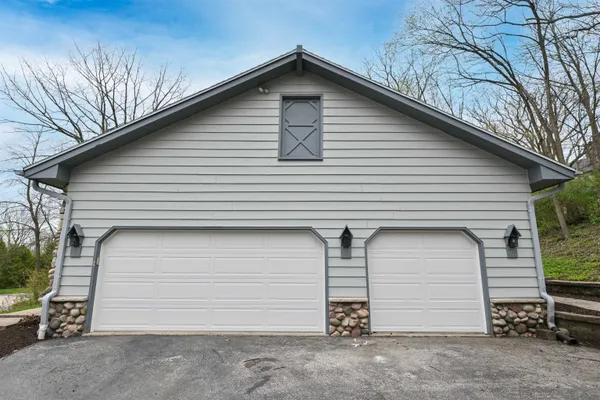 $674,950 | 15305 Santa Maria Drive, Brookfield, WI 53005