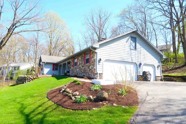 $674,950 | 15305 Santa Maria Drive, Brookfield, WI 53005
