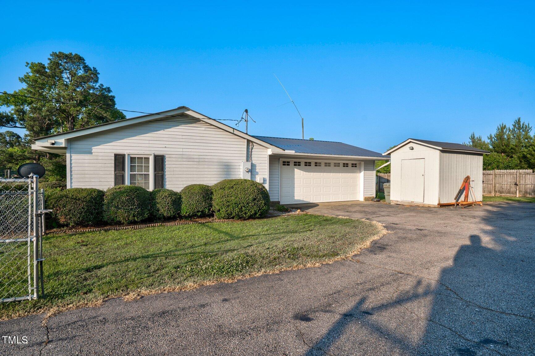 4536 Massey Road Zebulon, NC 27597 - Photo 23 of 23 027-4536MasseyRoad-Zebulon-NC-27597-SMAL