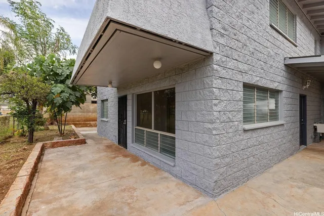 $2,450 | 94-570 Anaaina Place, Waipahu, HI 96797