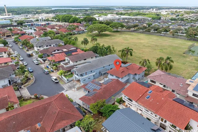 $2,450 | 94-570 Anaaina Place, Waipahu, HI 96797