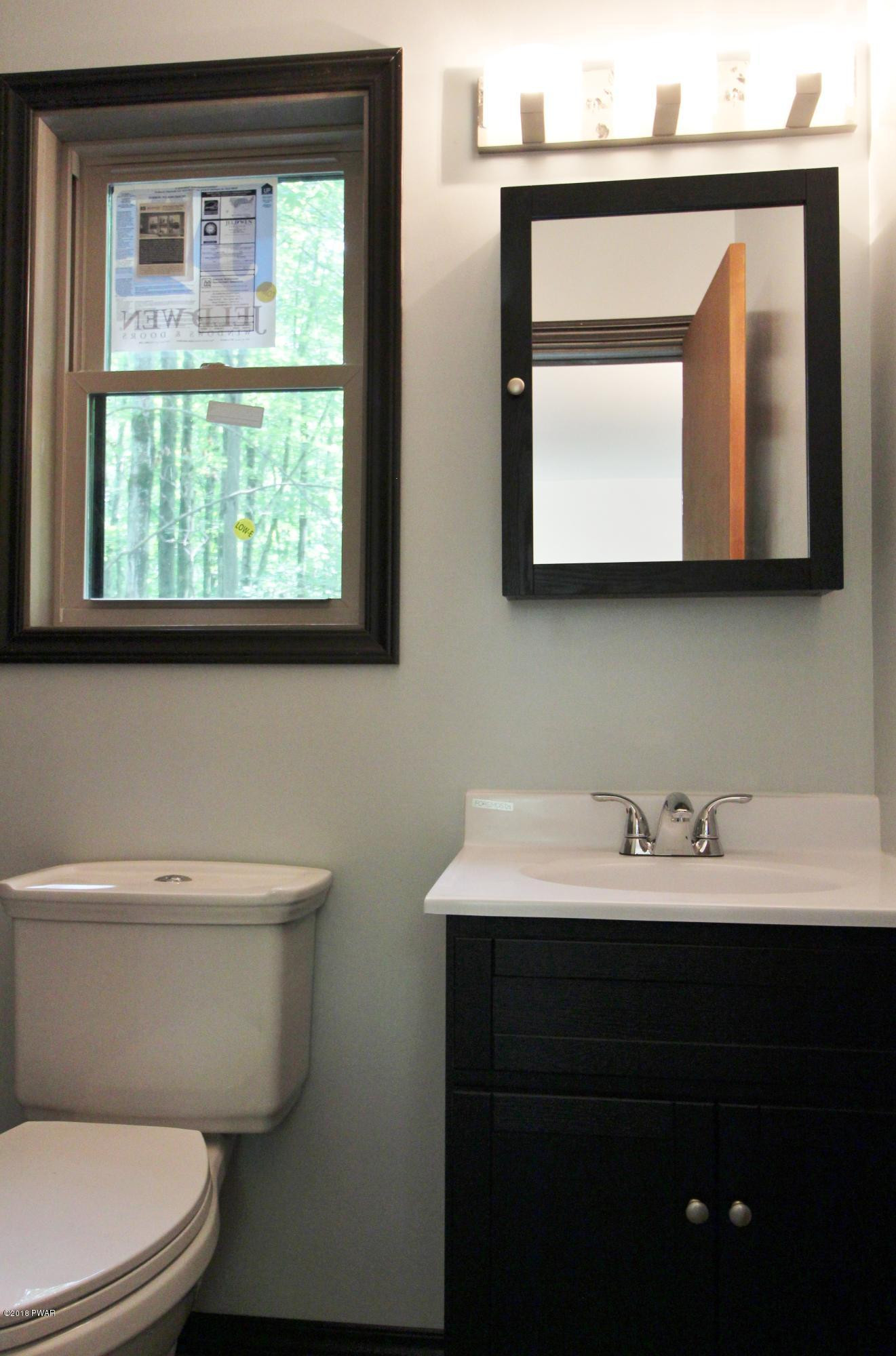124 Ferris Road Hawley, PA 18428 - Photo 11 of 37 Main Bathroom
