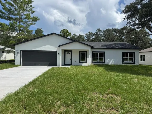$259,000 | 2019 West Hampshire Boulevard, Dunnellon, FL 34434