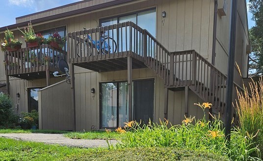 47 Nassau Colony, Unit 1 Fox Lake, IL 60020 - Photo 1 of 13 a view of entryway