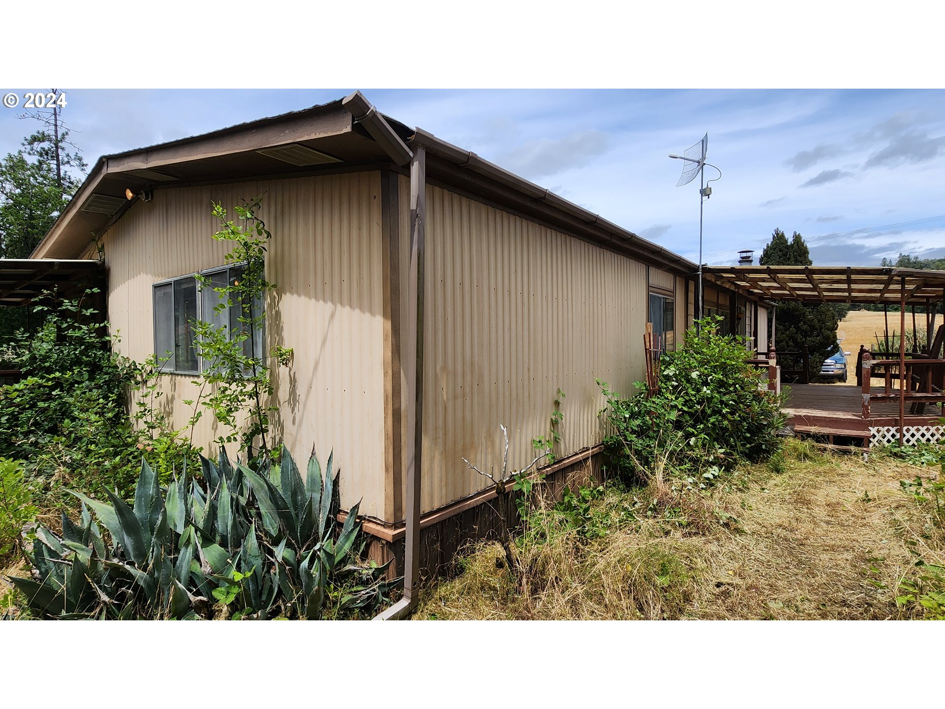 4977 Gazley Road Myrtle Creek, OR 97457 - Photo 8 of 45 Gallery Image 8