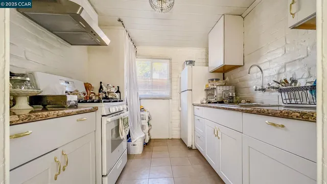 $679,000 | 2947 Concord Boulevard, Concord, CA 94519