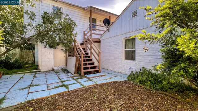 $679,000 | 2947 Concord Boulevard, Concord, CA 94519