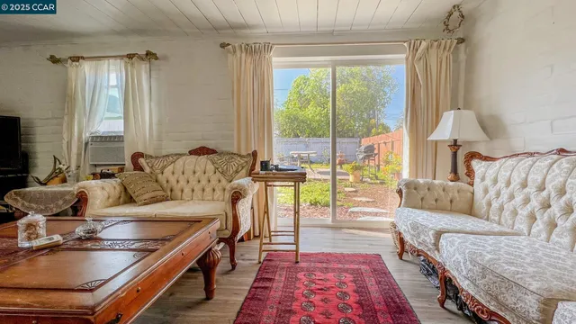 $679,000 | 2947 Concord Boulevard, Concord, CA 94519