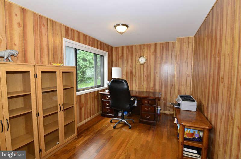 11800 Riders Lane Reston, VA 20191 - Photo 21 of 23 Interior General