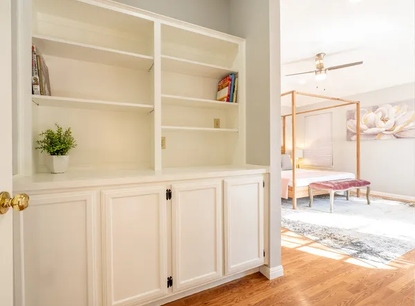 a view of a bedroom with closet