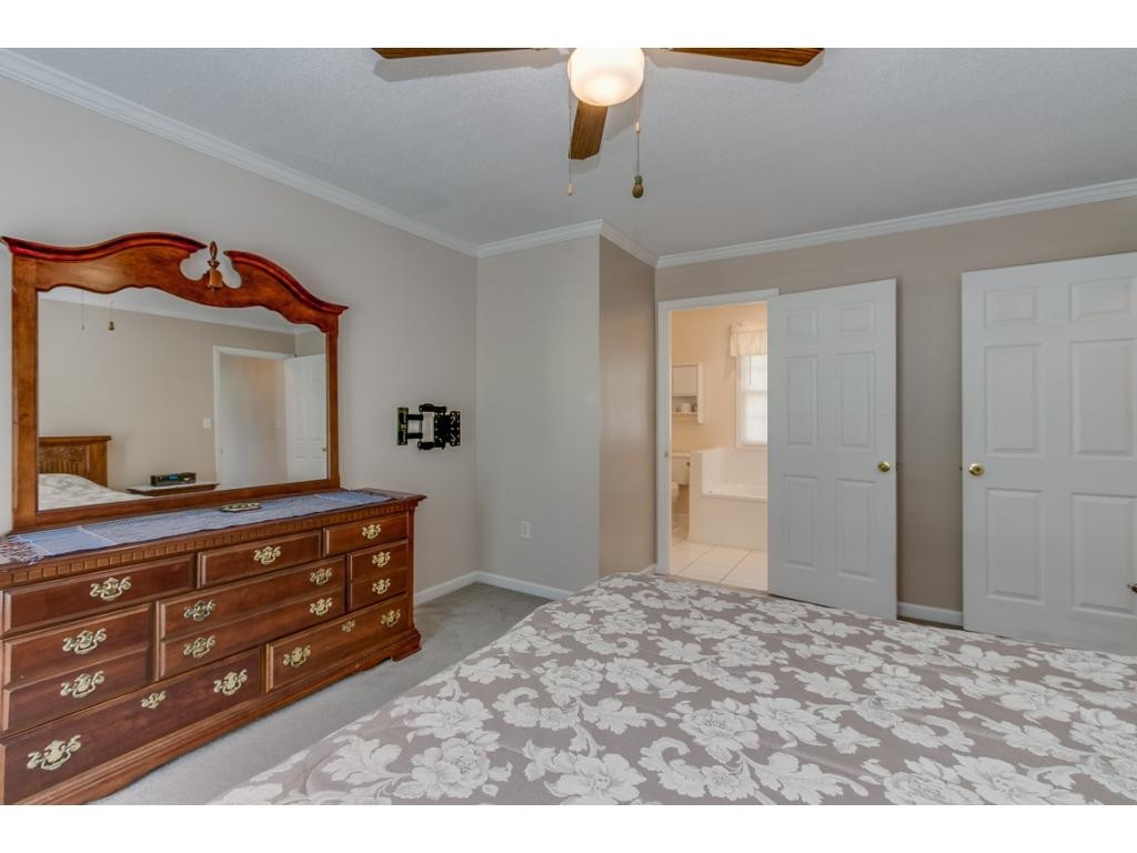 709 Shadden Road Gray, TN 37615 - Photo 20 of 35 Photo 21