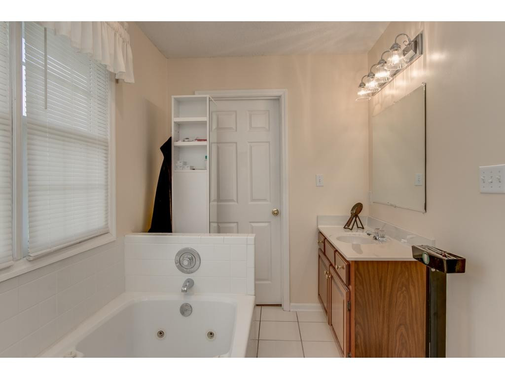 709 Shadden Road Gray, TN 37615 - Photo 21 of 35 Photo 22