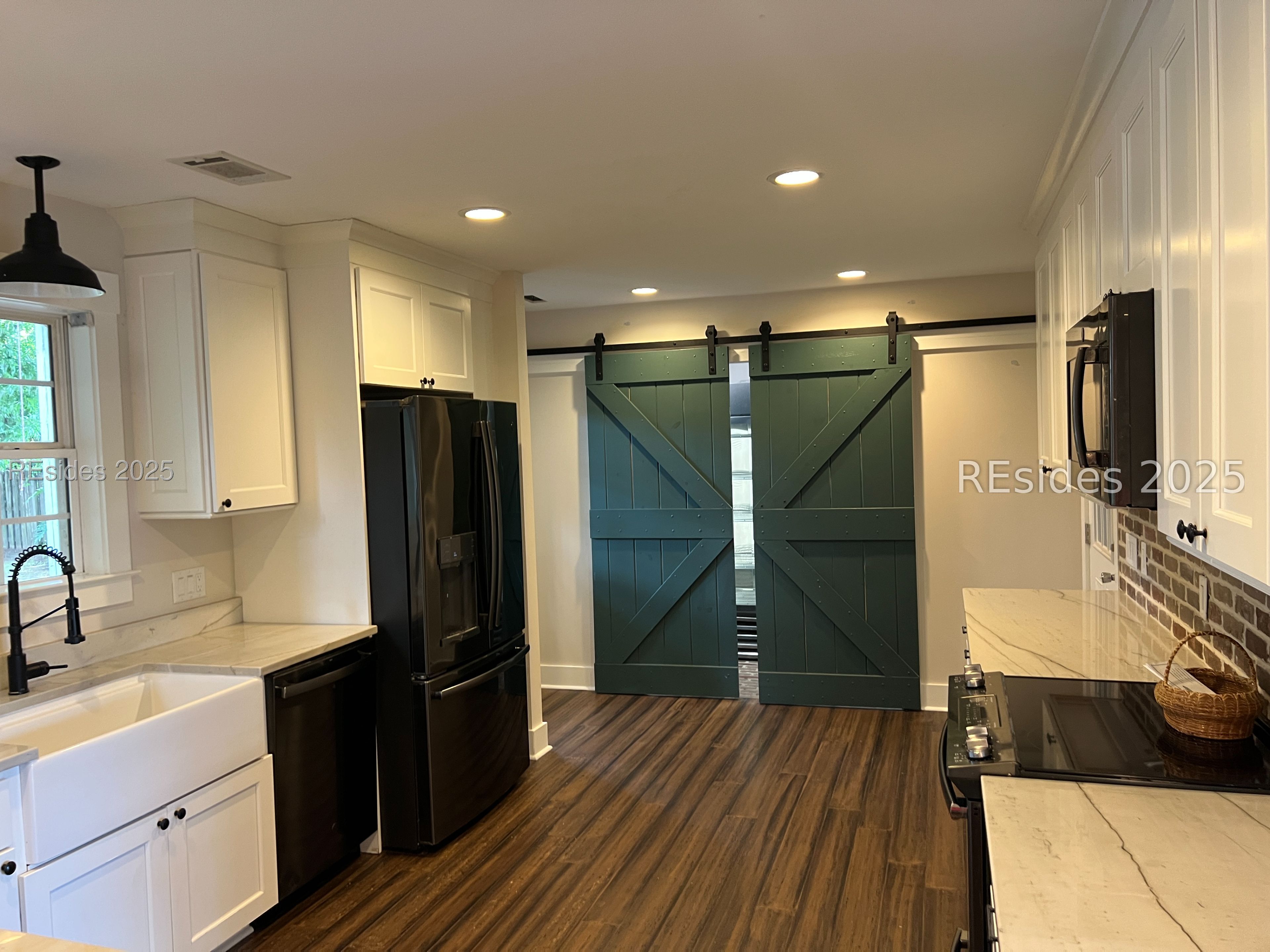 1074 Otter Circle Beaufort, SC 29902 - Photo 22 of 34