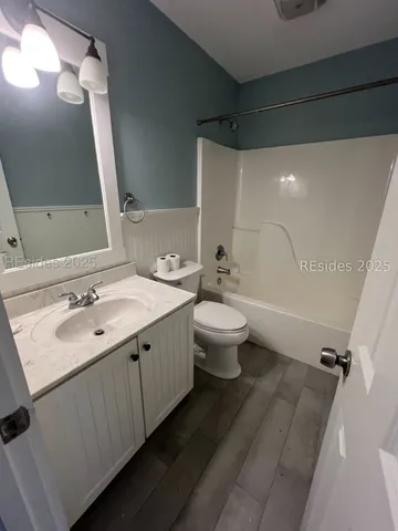 $684,000 | 1074 Otter Circle, Beaufort, SC 29902