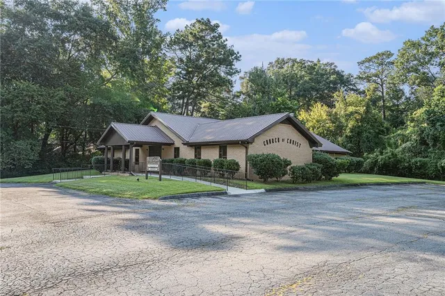 $199,900 | 602 Commanche Drive, Macon, GA 31210