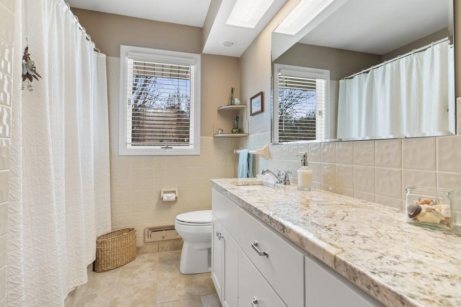 4816 Valley Road Minnetonka, MN 55343 - Photo 10 of 21