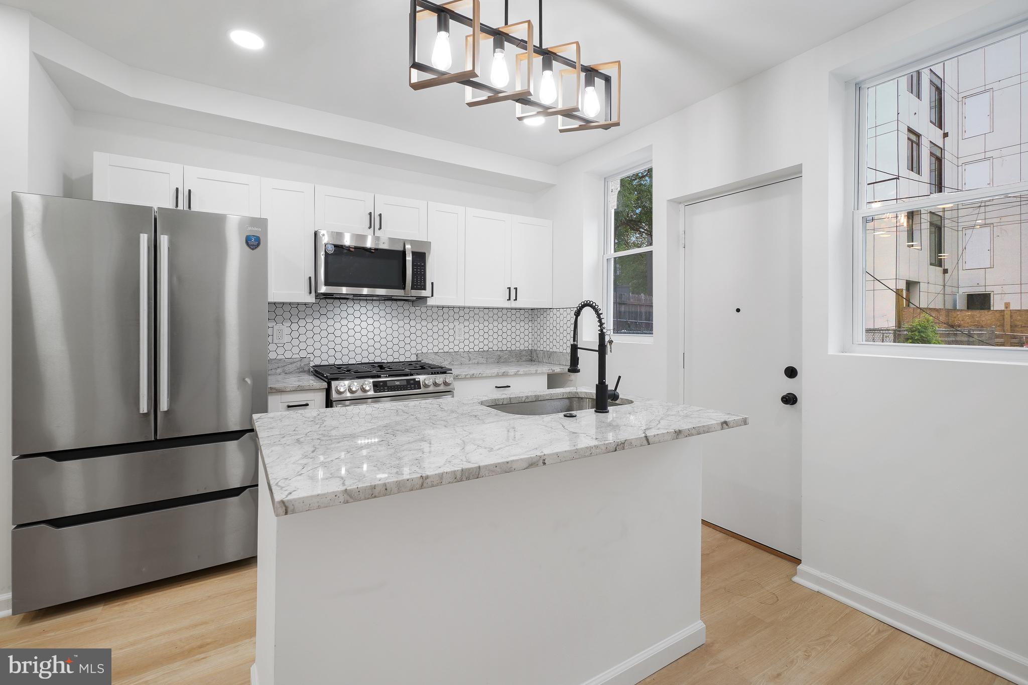 1721 L Street Northeast Washington, DC 20002 - Photo 12 of 32