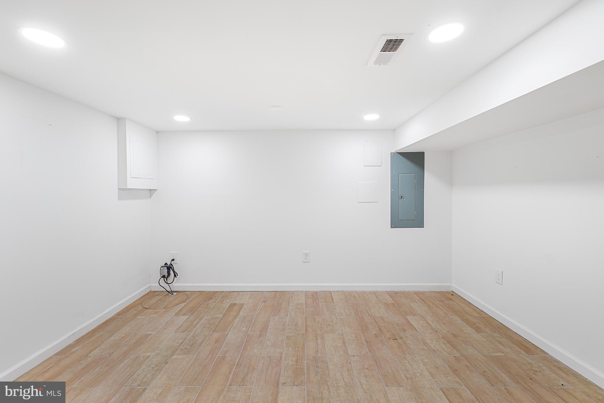 1721 L Street Northeast Washington, DC 20002 - Photo 24 of 32